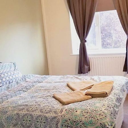 Royal House Slough 호텔 외부 사진